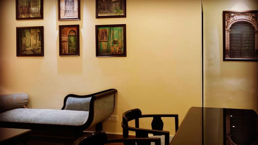 La Maison By Dia Hotels And Homes Panaji Luaran gambar
